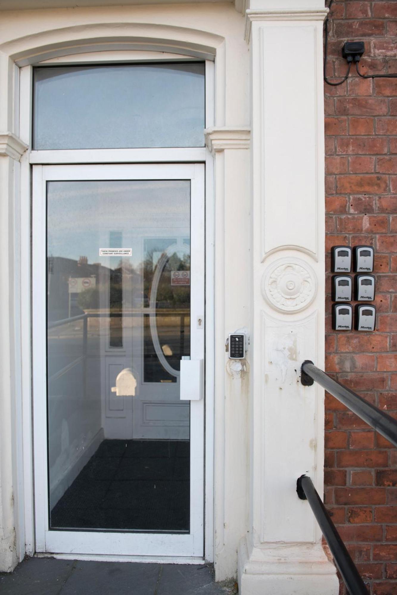Cozy Studio Flat For Rent Apartamento Preston  Exterior foto
